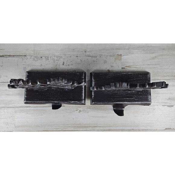 2 Metal Snowflake Stocking Holders/Hangers With Intricate Designs Unbranded - Picture 5 of 10